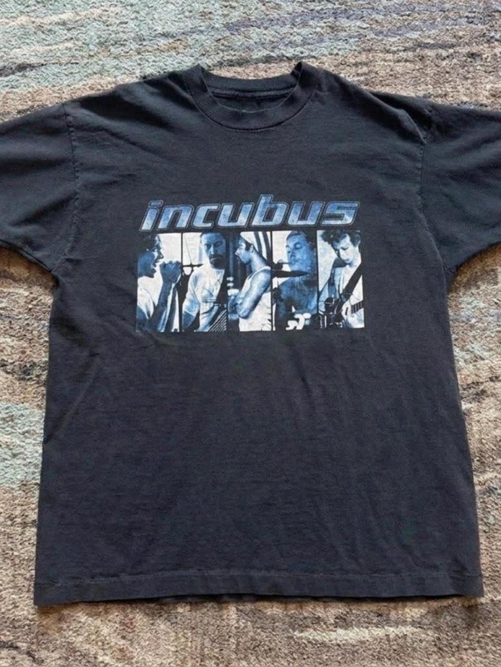 Gildan Black Incubus Graphic Tee with Blue-White Print